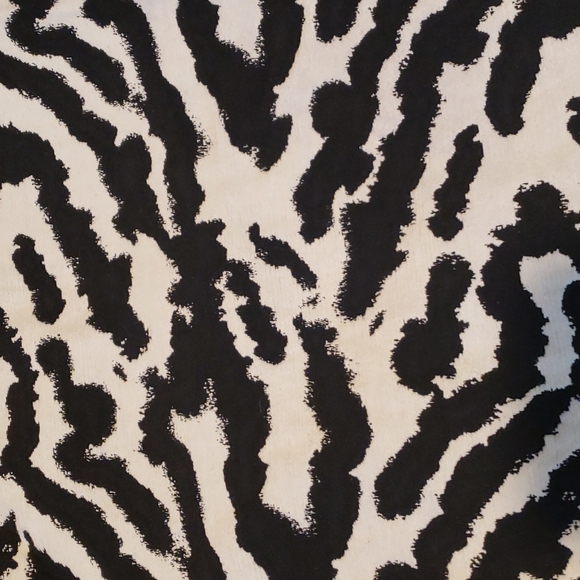 H&M Animal Print Long Sleeve Dress - Picture 4 of 11